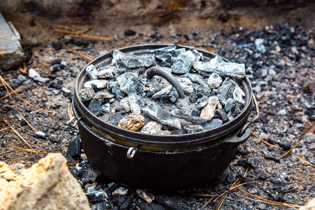 Anatomy Of A Camping Dutch Oven